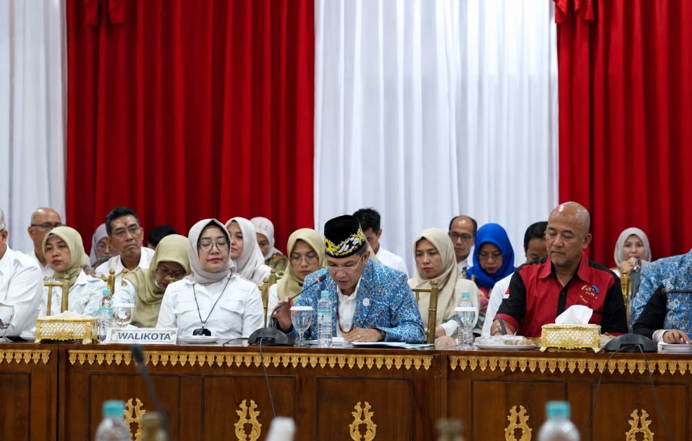 Ketua DPP APINDO Kaltim, Dr Abriantinus SH, MA, dalam pertemuan dengan Komisi IX DPR RI.